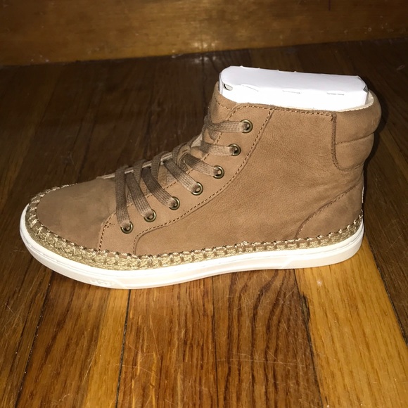 Never worn. In box. - Picture 2 of 3